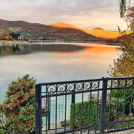 Lake House Novi Pazar Exterior foto